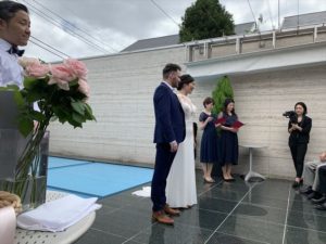 チャーミングな国際結婚カップルの素敵なウエディングパーティ Jasmac Yakumo Wedding ジャスマック八雲ウエディング公式サイト